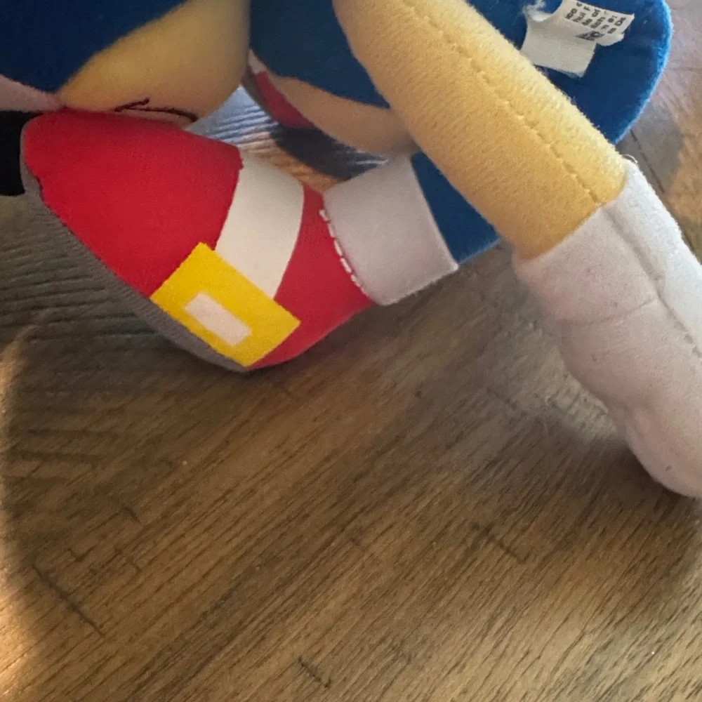 Sonic the Hedgehog Plush Toy - Picture 11 of 11